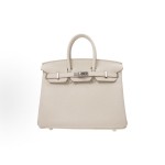 HERMES爱⻢仕 Birkin 25 银扣 ⼥款 8L Beton 冰川⽩